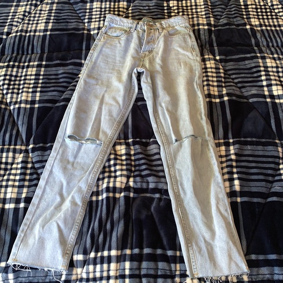 Princess Poly Jeans - Picture 2 of 3